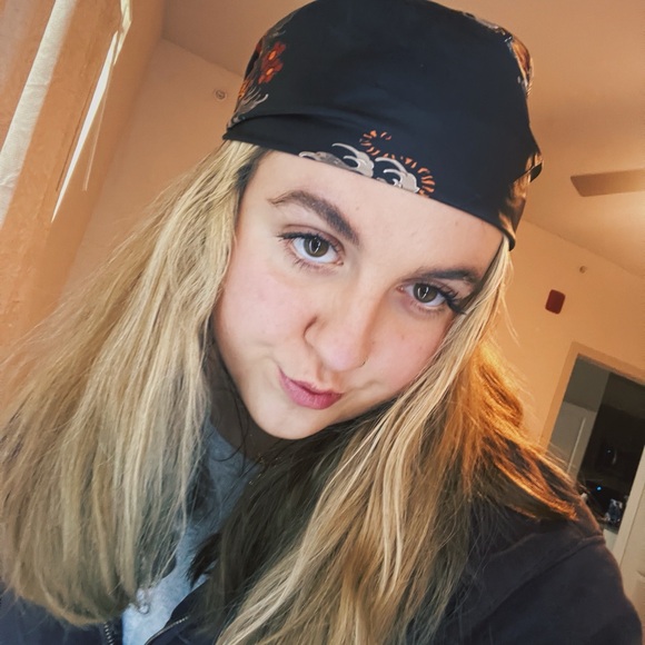 Meet your Posher, Reygan - Picture 1 of 1